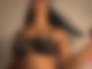 pocahotass-11's Live Sex Cam Show