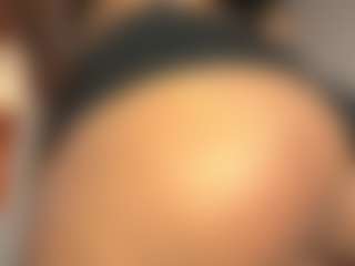 pocahotass-11's Live Sex Cam Show