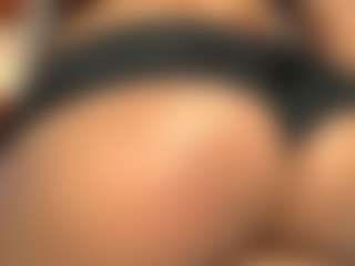 pocahotass-11's Live Sex Cam Show