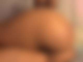 pocahotass-11's Live Sex Cam Show