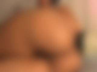 pocahotass-11's Live Sex Cam Show
