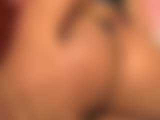 pocahotass-11's Live Sex Cam Show