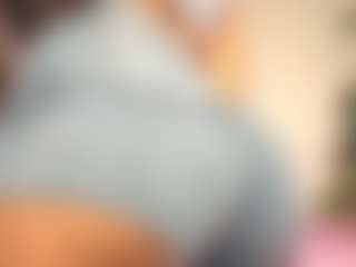 pocahotass-11's Live Sex Cam Show