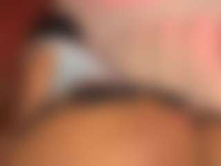 pocahotass-11's Live Sex Cam Show