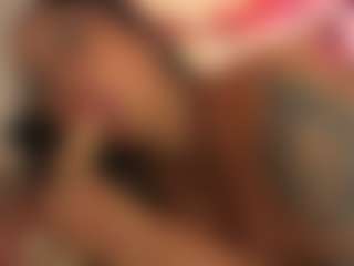 pocahotass-11's Live Sex Cam Show