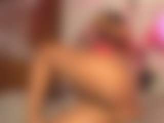pocahotass-11's Live Sex Cam Show