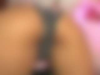 pocahotass-11's Live Sex Cam Show