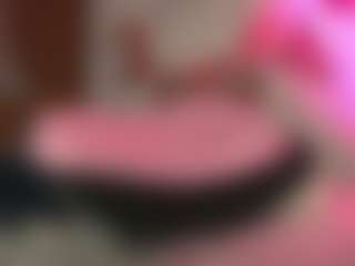pocahotass-11's Live Sex Cam Show