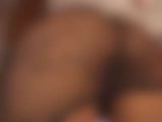 pocahotass-11's Live Sex Cam Show