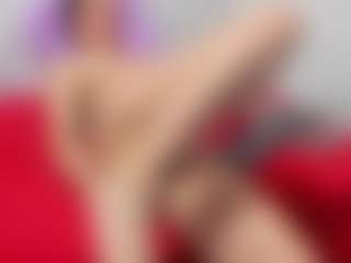 Live cam show with Selenaa-Blaze - Smoking on Camsoda