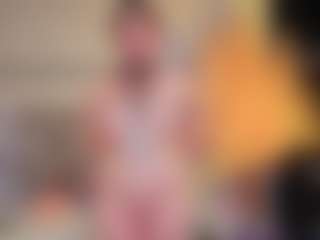 Live cam show with AlliceLover - Camel Toe on Milfs Live
