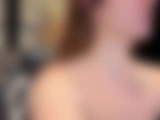 AlliceLover's Live Sex Cam Show
