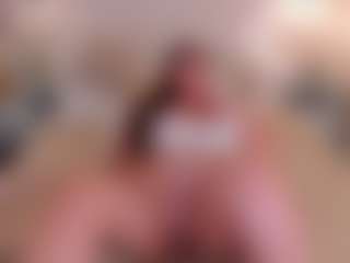 Spettacolo in cam dal vivo con Chloe-Whitee - Ass Clapping su Camsoda