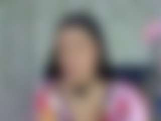 Emiliaa-Rosse MILF webcam performer live streaming