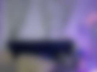 Live cam show with Emiliaa-Rosse - Mature on justonemore.cc