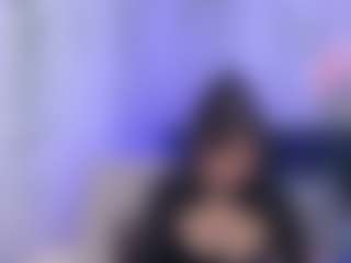 Emiliaa-Rosse's Live Sex Cam Show