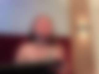 Live cam show with Danna Rouse - Smoking on Camsoda