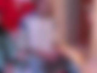 Live cam show with Grace y Tony - Petite on CamwithHer