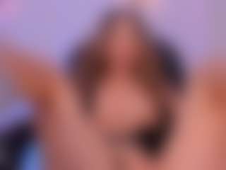 Isabella Moreau's Live Sex Cam Show