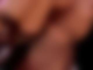 Isabella Moreau's Live Sex Cam Show