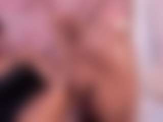 Live cam show with Averlie-Sterling - Ebony on Uber Horny | colombia