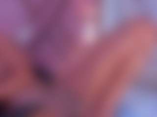 Averlie-Sterling's Live Sex Cam Show