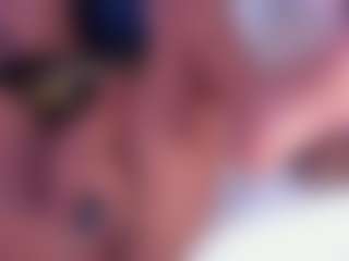 Live cam show with Averlie-Sterling - Blowjob on xxxlivecams.org