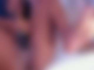 Averlie-Sterling's Live Sex Cam Show