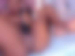 Live cam show with Averlie-Sterling - Oil on Ass Tok
