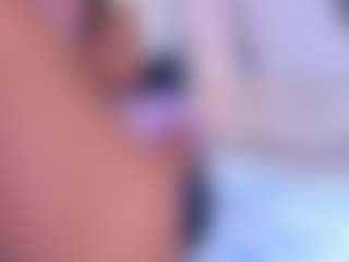 Averlie-Sterling's Live Sex Cam Show
