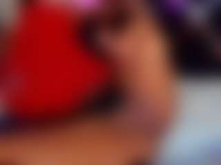 Averlie-Sterling's Live Sex Cam Show