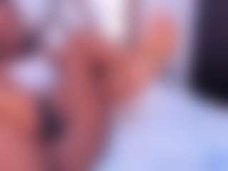 Averlie-Sterling's Live Sex Cam Show