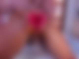 Live cam show with Averlie-Sterling - Ebony on Camsoda.co | colombia