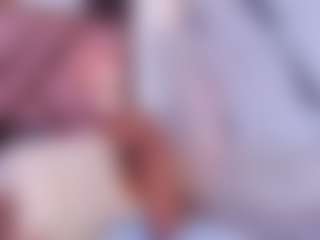 Live cam show with Averlie-Sterling - Oil on Streamer API