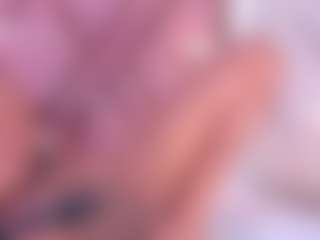 Averlie-Sterling's Live Sex Cam Show