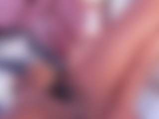 Averlie-Sterling's Live Sex Cam Show