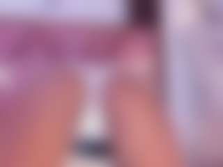 Averlie-Sterling's Live Sex Cam Show