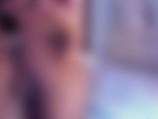 Live cam show with Averlie-Sterling - Black Squirt on Camsoda