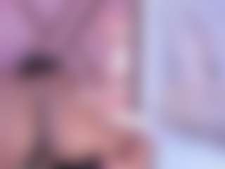 Live cam show with Averlie-Sterling - Ebony on Fit Hotties | colombia