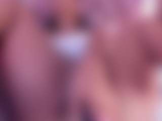 Live cam show with Averlie-Sterling - Black Small Tits on Adult Interactions
