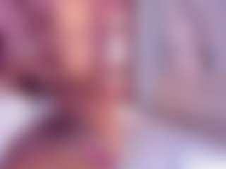 Live cam show with Averlie-Sterling - Black Small Tits on camwithhim.com