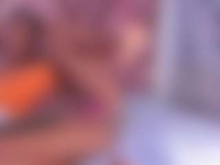 Live cam show with Averlie-Sterling - Black Petite on Hubzter Live