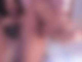 Averlie-Sterling's Live Sex Cam Show