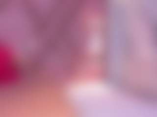 Live cam show with Averlie-Sterling - Black Petite on fuck-show.com
