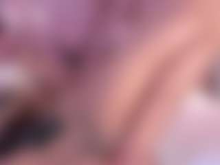 Averlie-Sterling's Live Sex Cam Show
