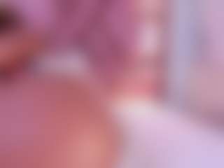 Live cam show with Averlie-Sterling - Cute on CamClone