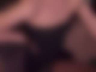 LaraCifika's Live Sex Cam Show