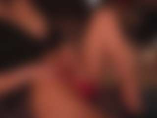LaraCifika's Live Sex Cam Show