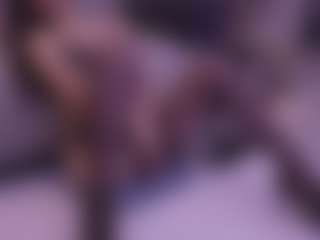 LaraCifika's Live Sex Cam Show