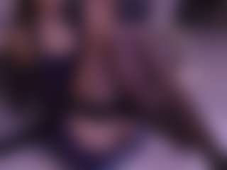LaraCifika's Live Sex Cam Show